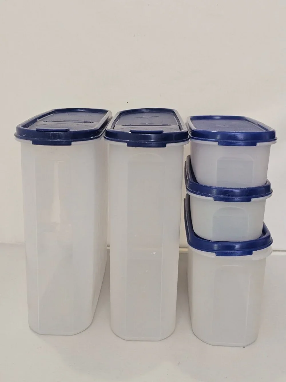 Vintage Tupperware Modular Mates Super Oval Set 5, Dark Blue Lids Stackable Pant
